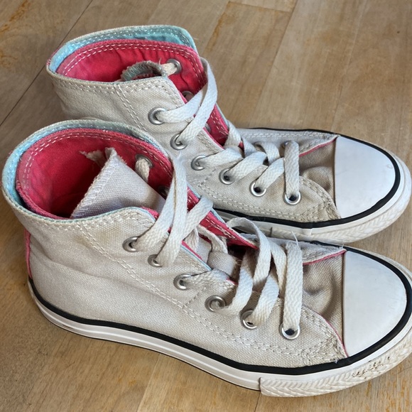 CONVERSE Chuck Taylor All Star High Top Kids Sneakers - Picture 6 of 12